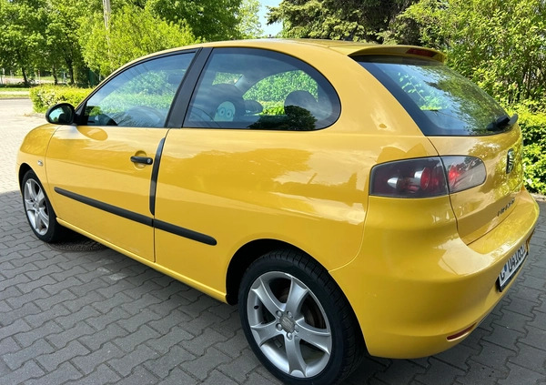 Seat Ibiza cena 9800 przebieg: 165000, rok produkcji 2007 z Zawiercie małe 466